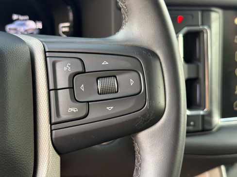 Used 2023 GMC Yukon XL Denali AWD/4WD image 46