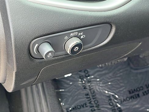 Certified 2022 Chevrolet Malibu LT image 13