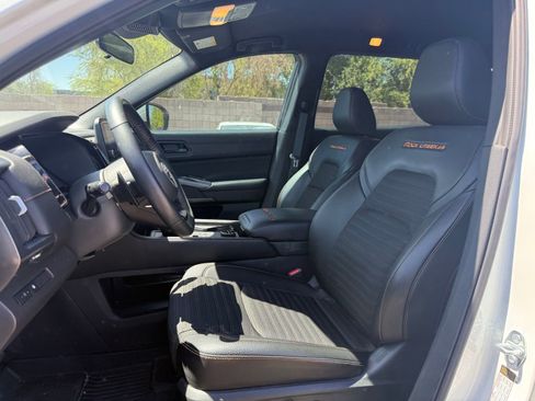Certified 2024 Nissan Pathfinder Rock Creek AWD/4WD image 13