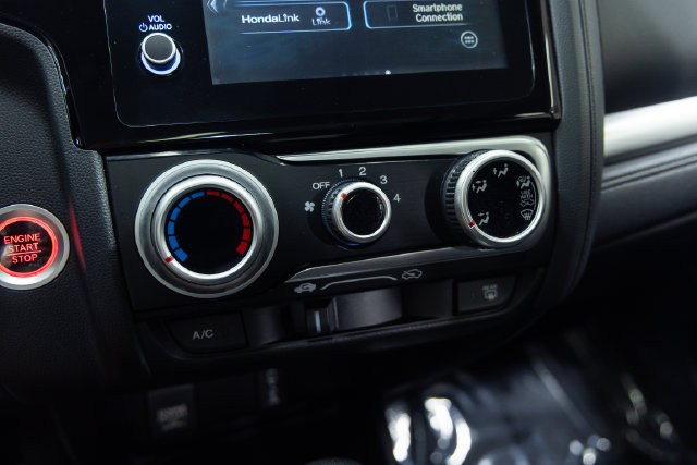 Used 2018 Honda Fit EX image 18
