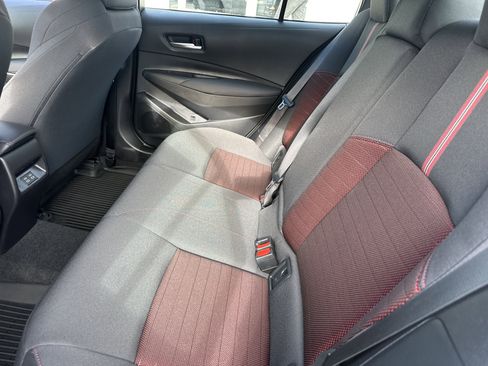 Used 2025 Toyota Corolla SE image 12