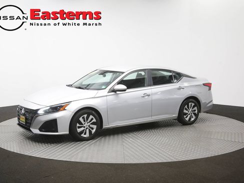 Used 2023 Nissan Altima 2.5 S FWD image 56