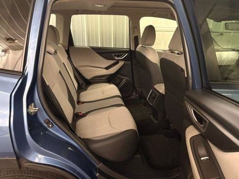 Used 2019 Subaru Forester Premium w/ All-Weather Package AWD/4WD image 25