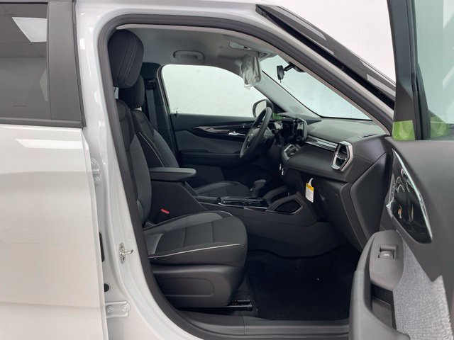 New 2026 Chevrolet TrailBlazer LS w/ LS Convenience Package AWD/4WD image 14