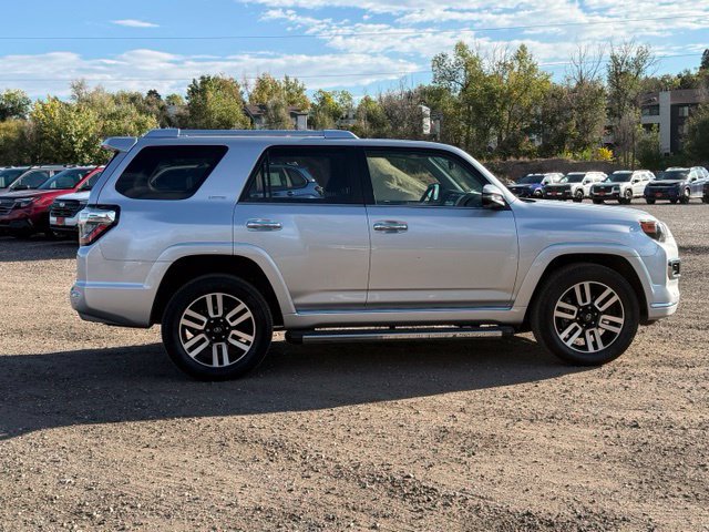 Used 2022 Toyota 4Runner Limited AWD/4WD image 6