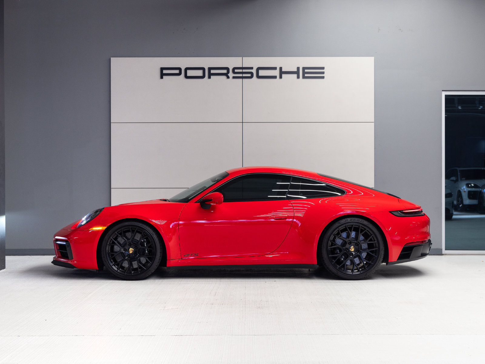 Certified 2022 Porsche 911 Carrera GTS RWD image 2