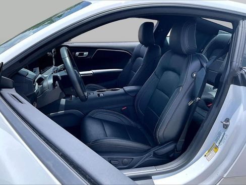 Used 2026 Ford Mustang Premium RWD image 8
