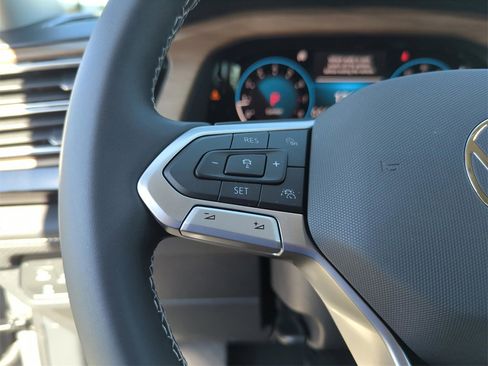 New 2026 Volkswagen Atlas SE image 34