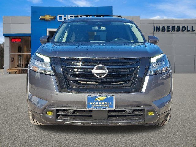 Used 2022 Nissan Pathfinder SL AWD/4WD image 22