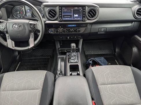 Certified 2023 Toyota Tacoma TRD Off-Road AWD/4WD image 11