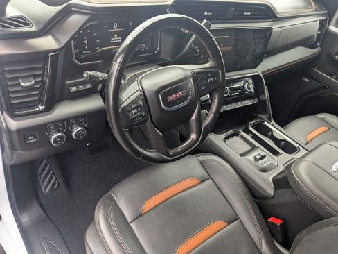 Used 2025 GMC Sierra 3500 AT4 w/ AT4 Premium Plus Package image 15