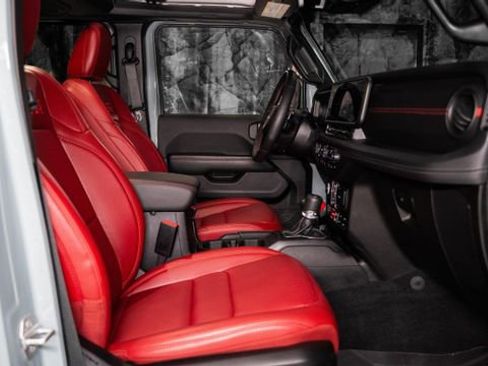 Used 2024 Jeep Wrangler Unlimited Rubicon 392 image 10