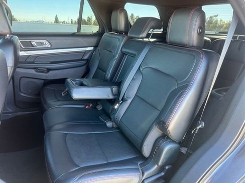 Used 2019 Ford Explorer Sport image 16