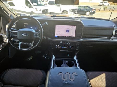 Used 2025 Ford F350 King Ranch image 5