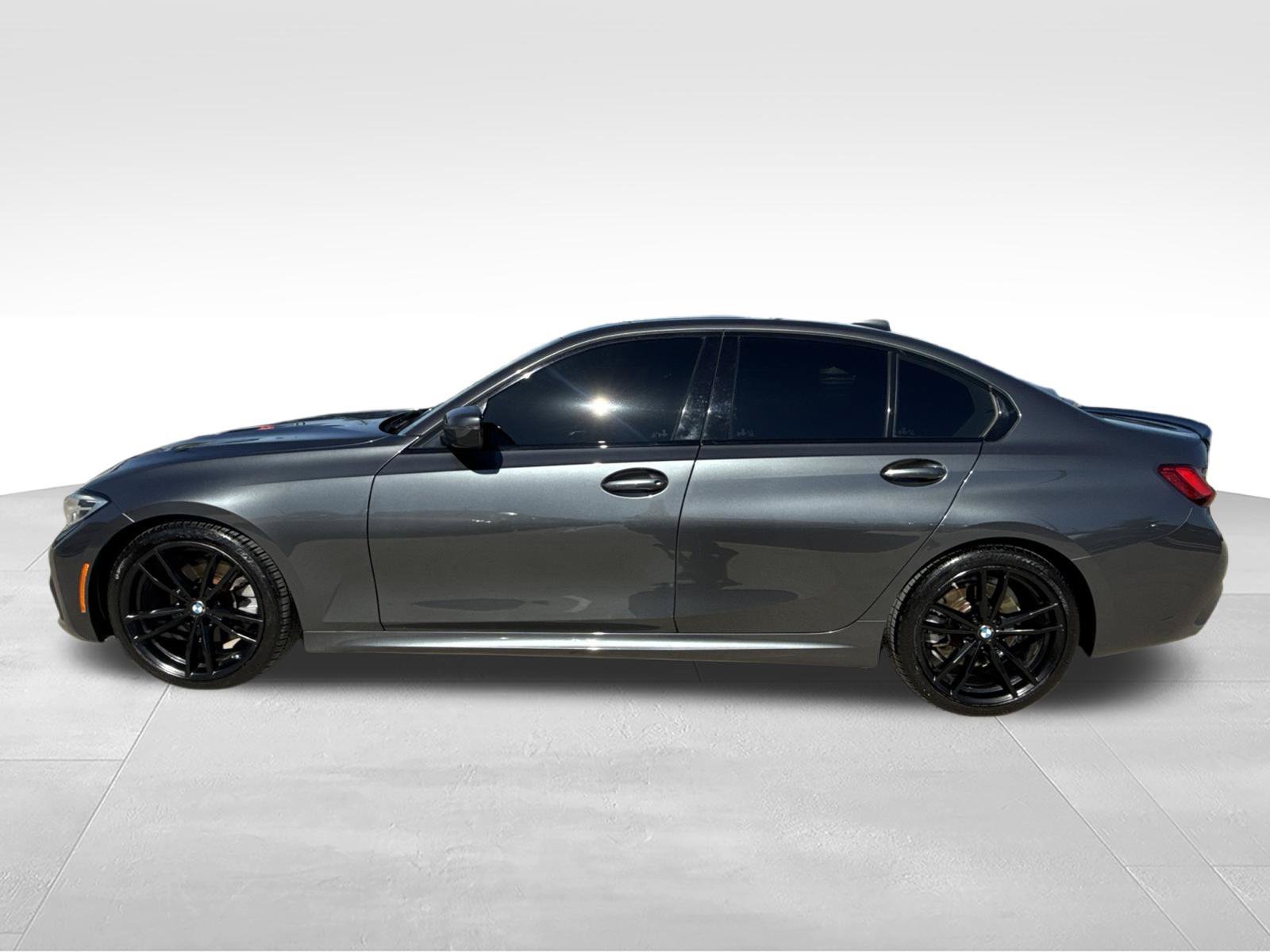 Used 2020 BMW 330i Sedan w/ M Sport Package RWD image 8