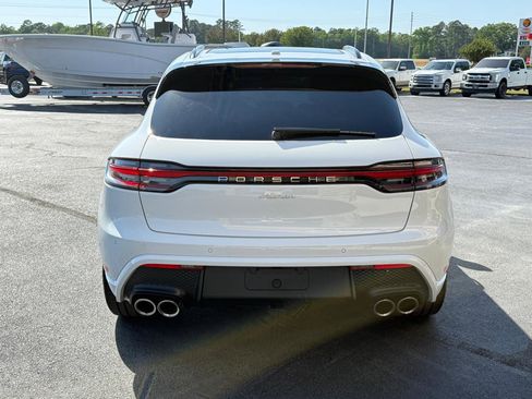 Used 2025 Porsche Macan AWD/4WD image 4