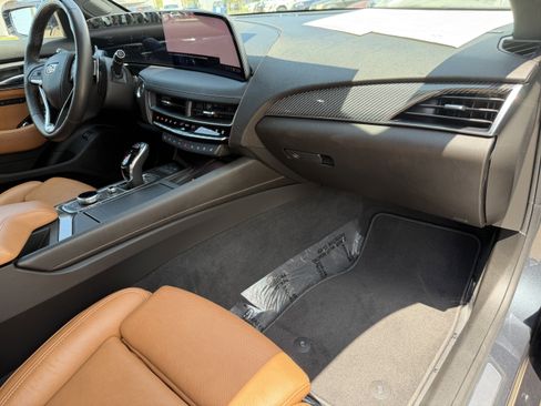 Used 2025 Cadillac CT5 Premium Luxury RWD image 12