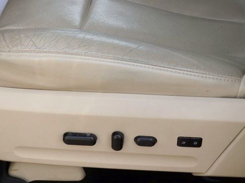 Used 2017 Ford Expedition EL Limited w/ Equipment Group 301A image 20