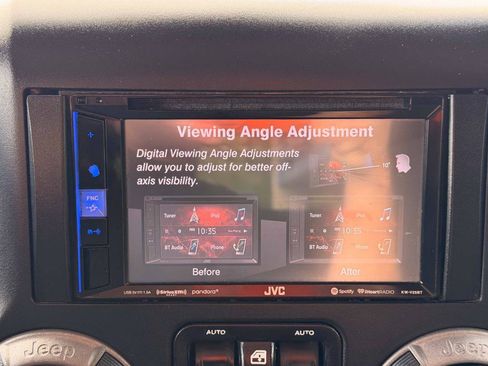 Used 2016 Jeep Wrangler Unlimited Sport w/ Quick Order Package 24S AWD/4WD image 17