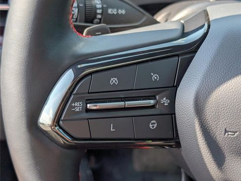 Used 2024 Chevrolet Traverse RS w/ LPO, Floor Liner Package AWD/4WD image 27