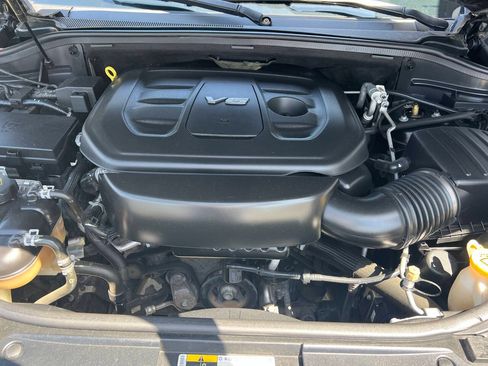 Used 2017 Jeep Grand Cherokee Overland AWD/4WD image 19