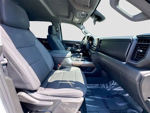 Used 2024 Chevrolet Silverado 1500 RST w/ Redline Edition image 29