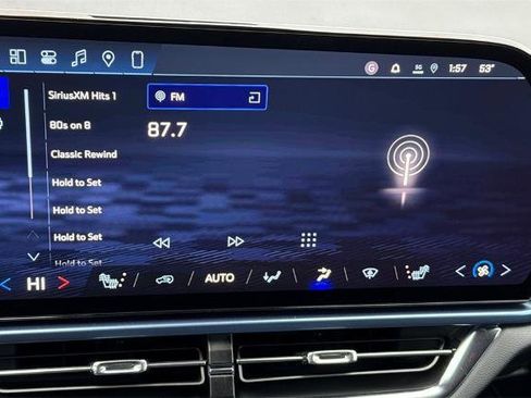 New 2026 Chevrolet Equinox EV LT image 18