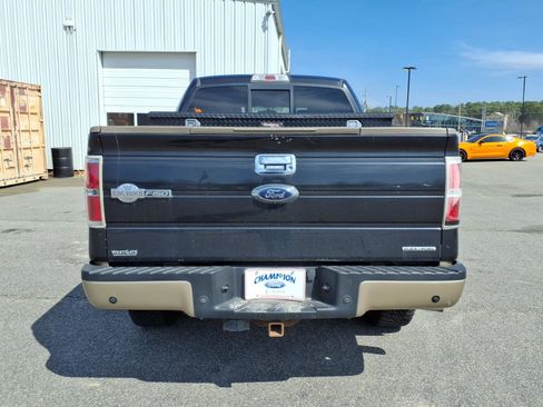 Used 2014 Ford F150 King Ranch w/ King Ranch Luxury Package image 5