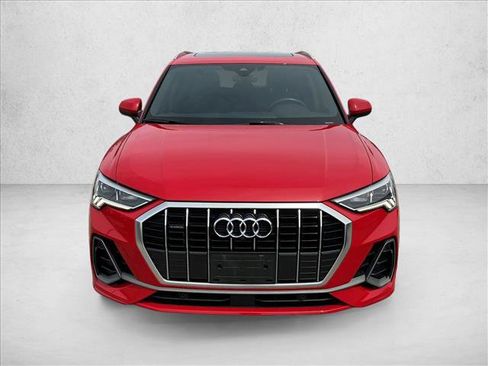 Used 2021 Audi Q3 2.0T Premium Plus AWD/4WD image 2