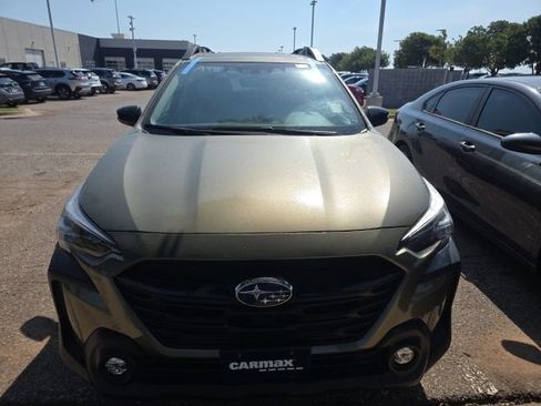 Used 2025 Subaru Outback Onyx Edition AWD/4WD image 2