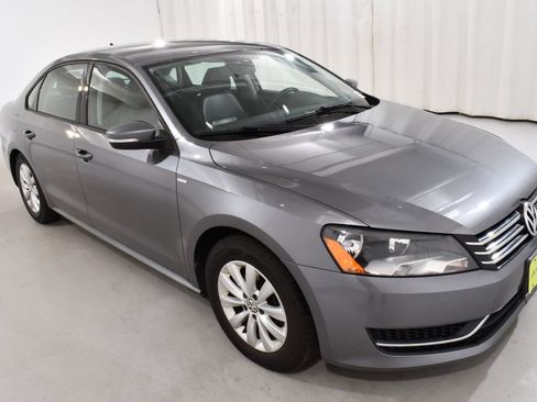Used 2015 Volkswagen Passat 1.8T Wolfsburg Edition FWD image 5
