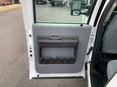 Used 2016 Ford F350 XL AWD/4WD image 24