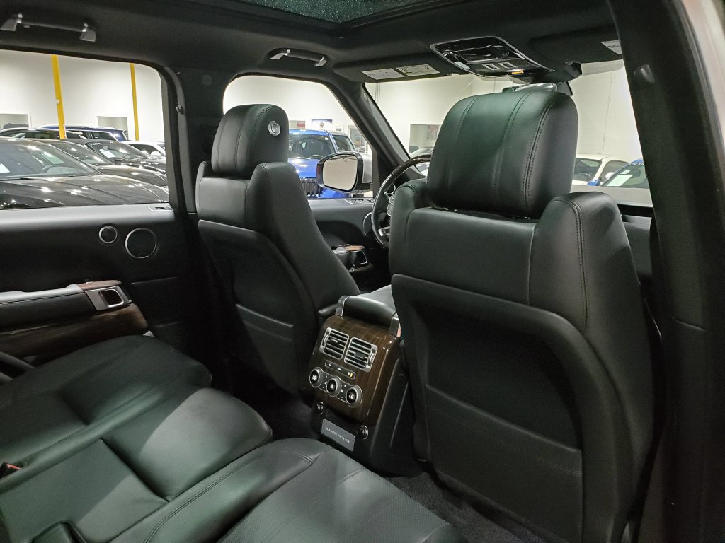 Used 2017 Land Rover Range Rover Supercharged AWD/4WD image 20