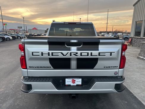 Used 2021 Chevrolet Silverado 1500 Custom w/ Rally Edition image 8