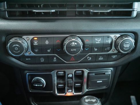 New 2026 Jeep Wrangler Sport S image 18