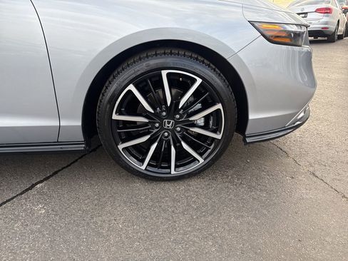 Used 2025 Honda Accord Touring image 38