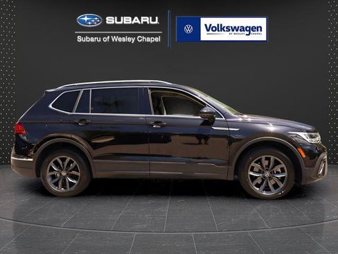 Used 2023 Volkswagen Tiguan SE FWD image 9
