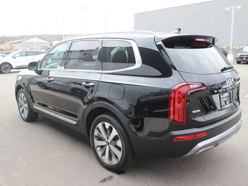 Certified 2022 Kia Telluride S image 28