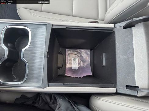 New 2026 GMC Acadia Elevation w/ Elevation Premium Package image 27