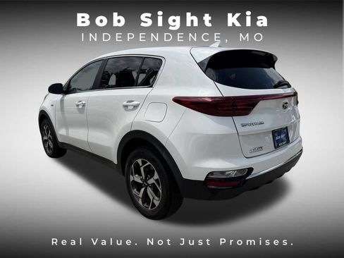 Certified 2022 Kia Sportage LX AWD/4WD image 13
