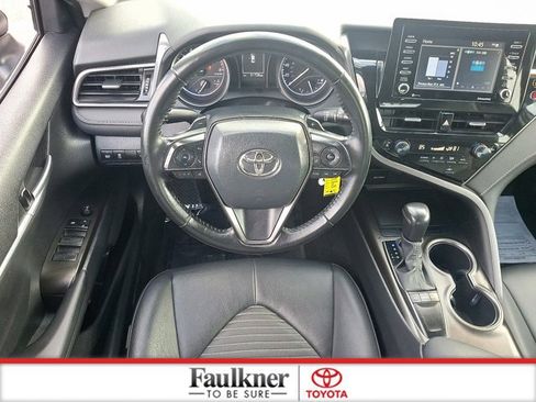 Certified 2023 Toyota Camry SE image 11
