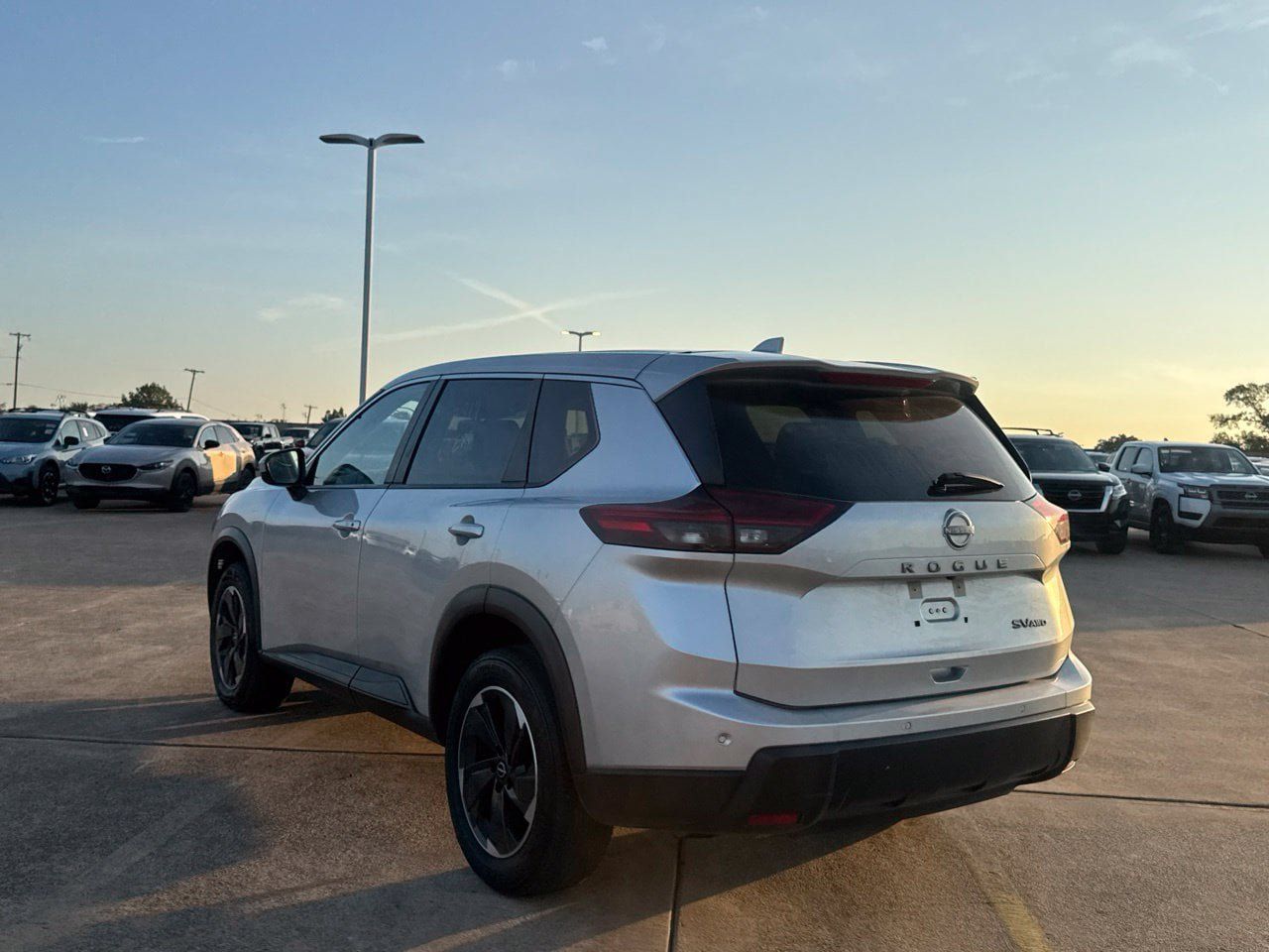 Certified 2024 Nissan Rogue SV AWD/4WD image 15