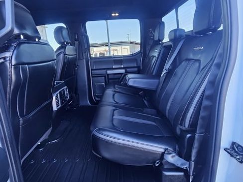 Certified 2020 Ford F150 Platinum w/ Equipment Group 701A Luxury image 15