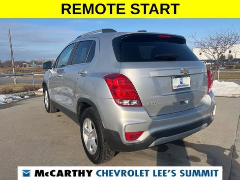Used 2018 Chevrolet Trax LT w/ LT Convenience Package image 11
