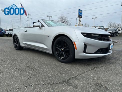Used 2019 Chevrolet Camaro LT image 38
