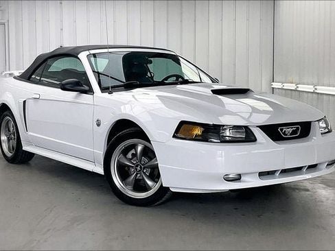 Used 2004 Ford Mustang GT RWD image 33