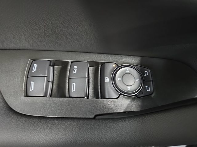 New 2025 Chevrolet Blazer LT FWD image 28