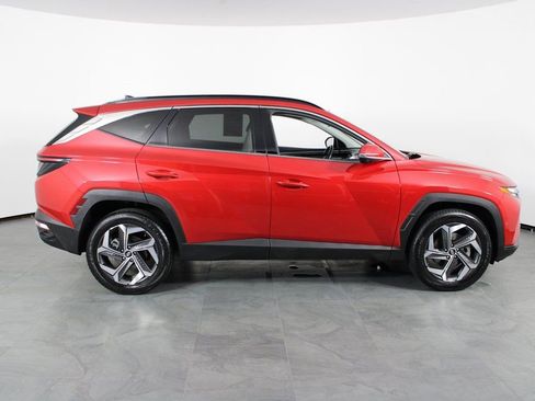 Used 2022 Hyundai Tucson Limited image 12