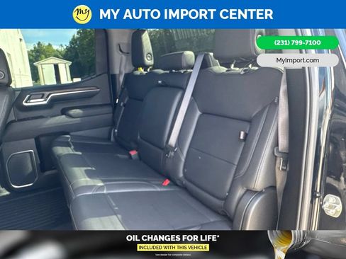 Used 2022 GMC Sierra 1500 SLT w/ SLT Convenience Package RWD image 25