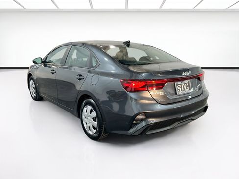 Used 2022 Kia Forte Sedan FWD image 6